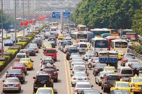 疫情之下，，重庆制造业稳步前进